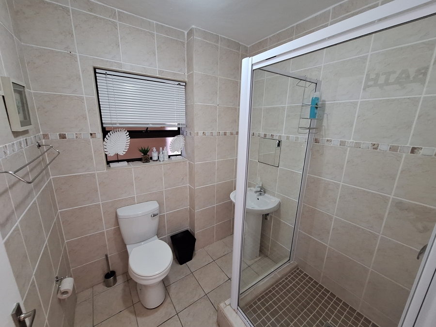 3 Bedroom Property for Sale in Jeffreys Bay Central Eastern Cape